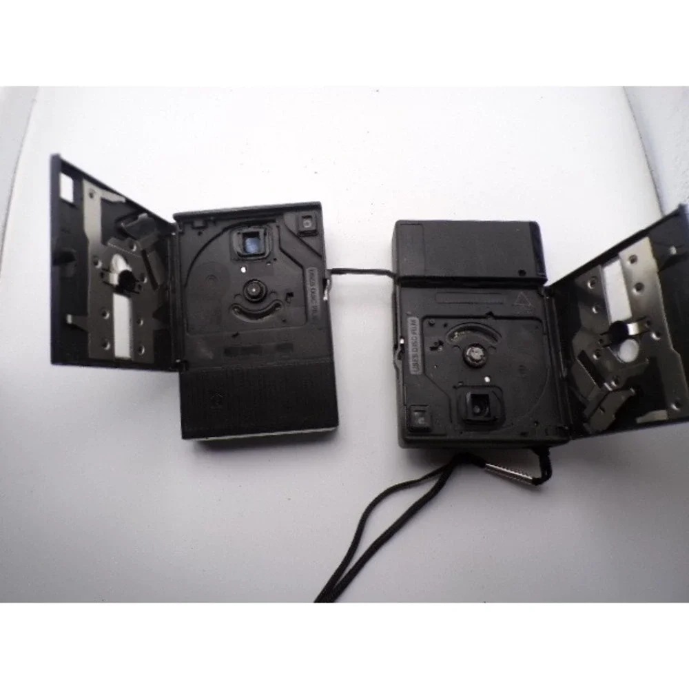 Kodak Disc 3100 Disc 4000 Vintage Cameras Lot‎ 2 Gold Silver Retro Parts Only